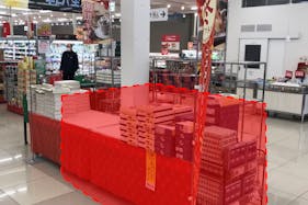 【西友 佐久野沢店】店内入口付近 プロモーション用途や物販、食物販のポップアップストアに最適なスーパー店内催事イベントスペース