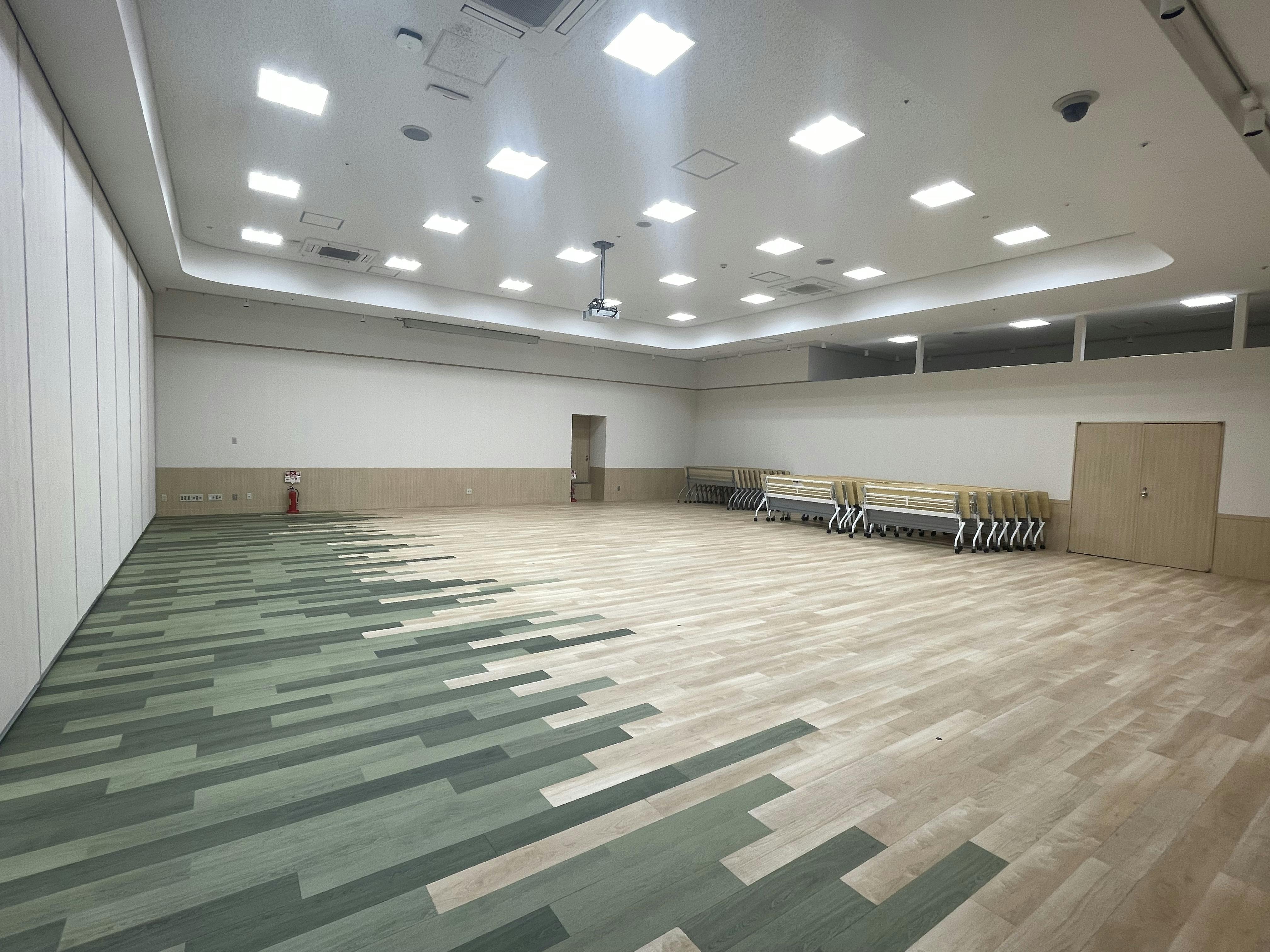 【イオンモール千葉ニュータウン】モール棟3Fイオンホールの画像