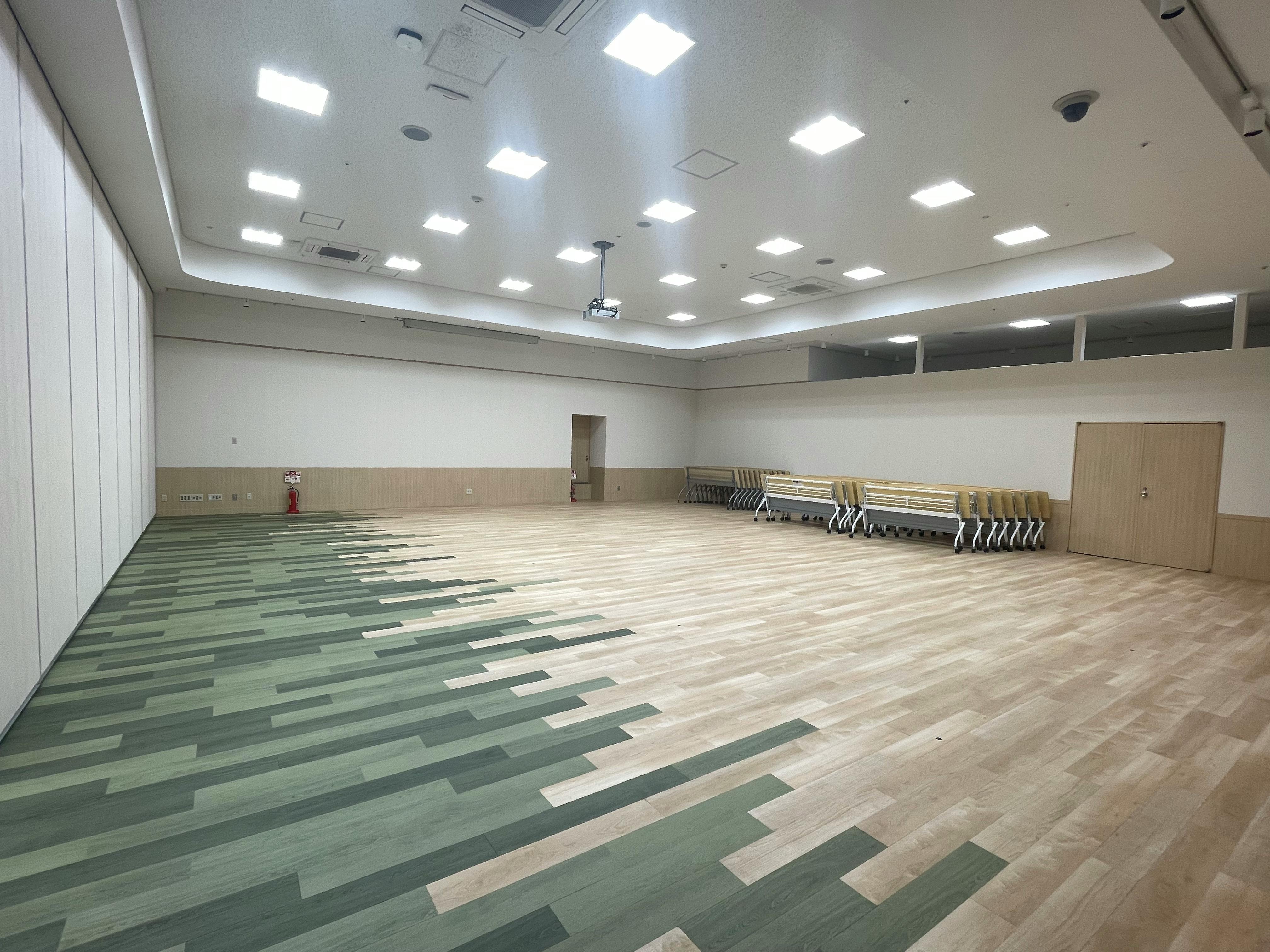 【イオンモール千葉ニュータウン】モール棟3Fイオンホール