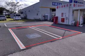 【サンデー種市店】屋外駐車場 キッチンカーの出店に最適なホームセンター内駐車場の屋外イベントスペース