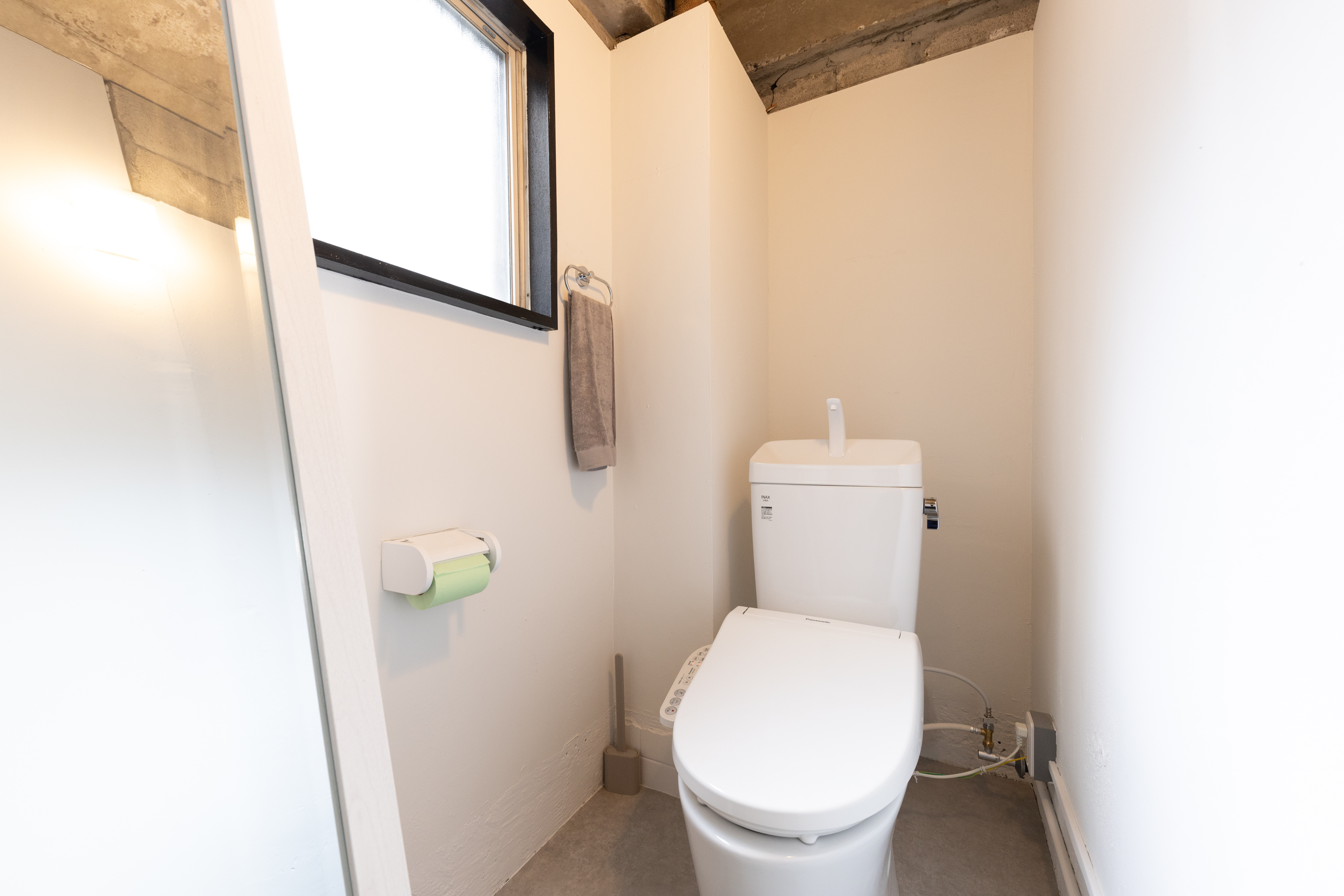 【人形町駅4分】展示会・ポップアップイベント・撮影に適したシンプルなレンタルギャラリースペース