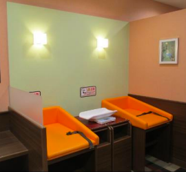 【イオンモール筑紫野】モール内広告 ベビールーム