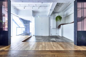 【 代官山駅5分 / メイン通り1F 路面 】 クリエイティブなキュレーション型