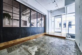 【 代官山駅5分 / メイン通り1F 路面 】 クリエイティブなキュレーション型
