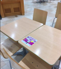 【イオンモール新小松】モール内広告 フードコートステッカー