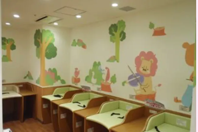 【イオンモール甲府昭和】モール内広告 授乳室