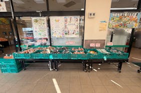 【Aコープ小坂井店】食物販や販促イベントに最適な店内スペース①