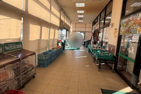 【Aコープ小坂井店】食物販や販促イベントに最適な店内スペース①
