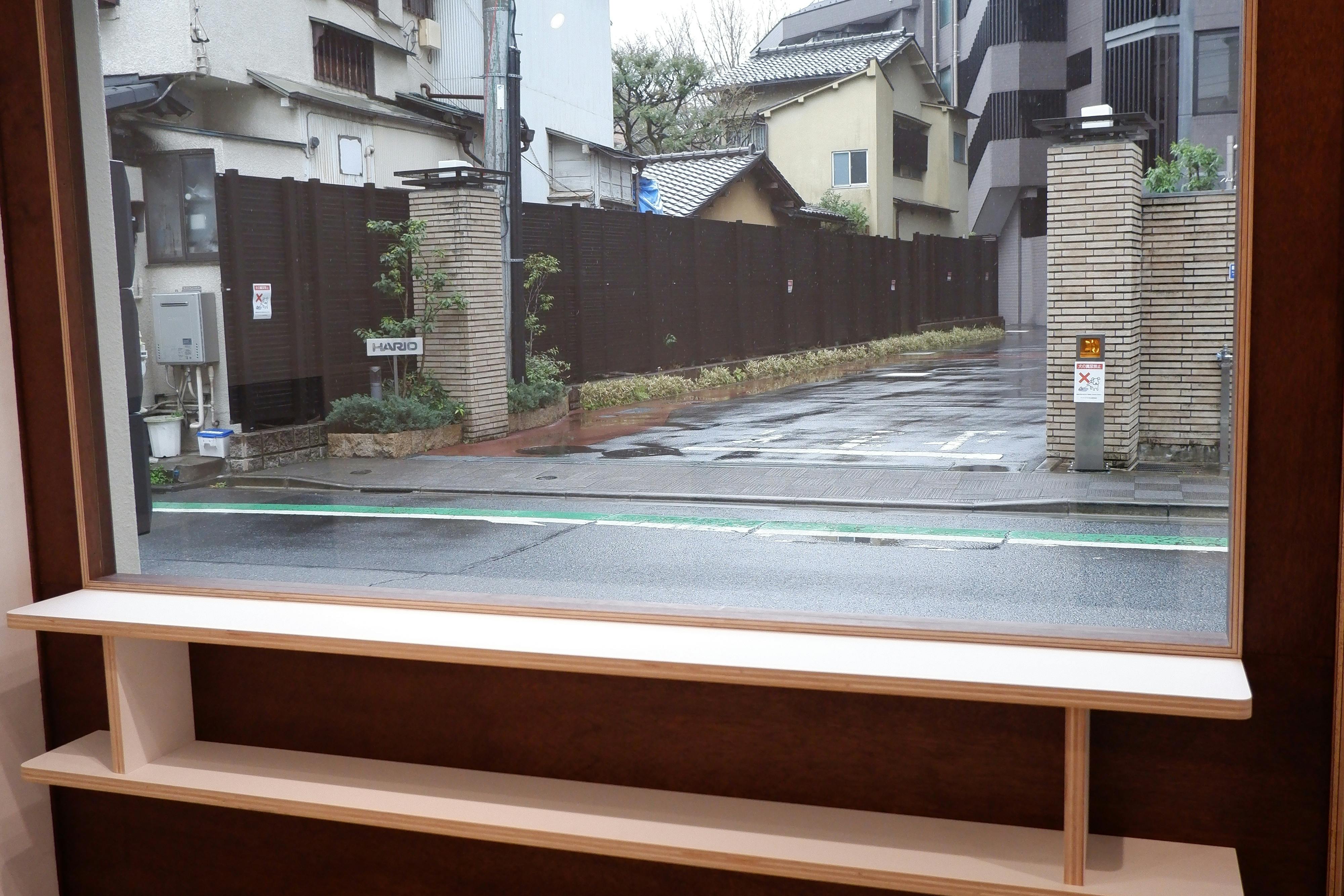 【根津駅5分】展示会や撮影に最適な視認性抜群の路面スペース