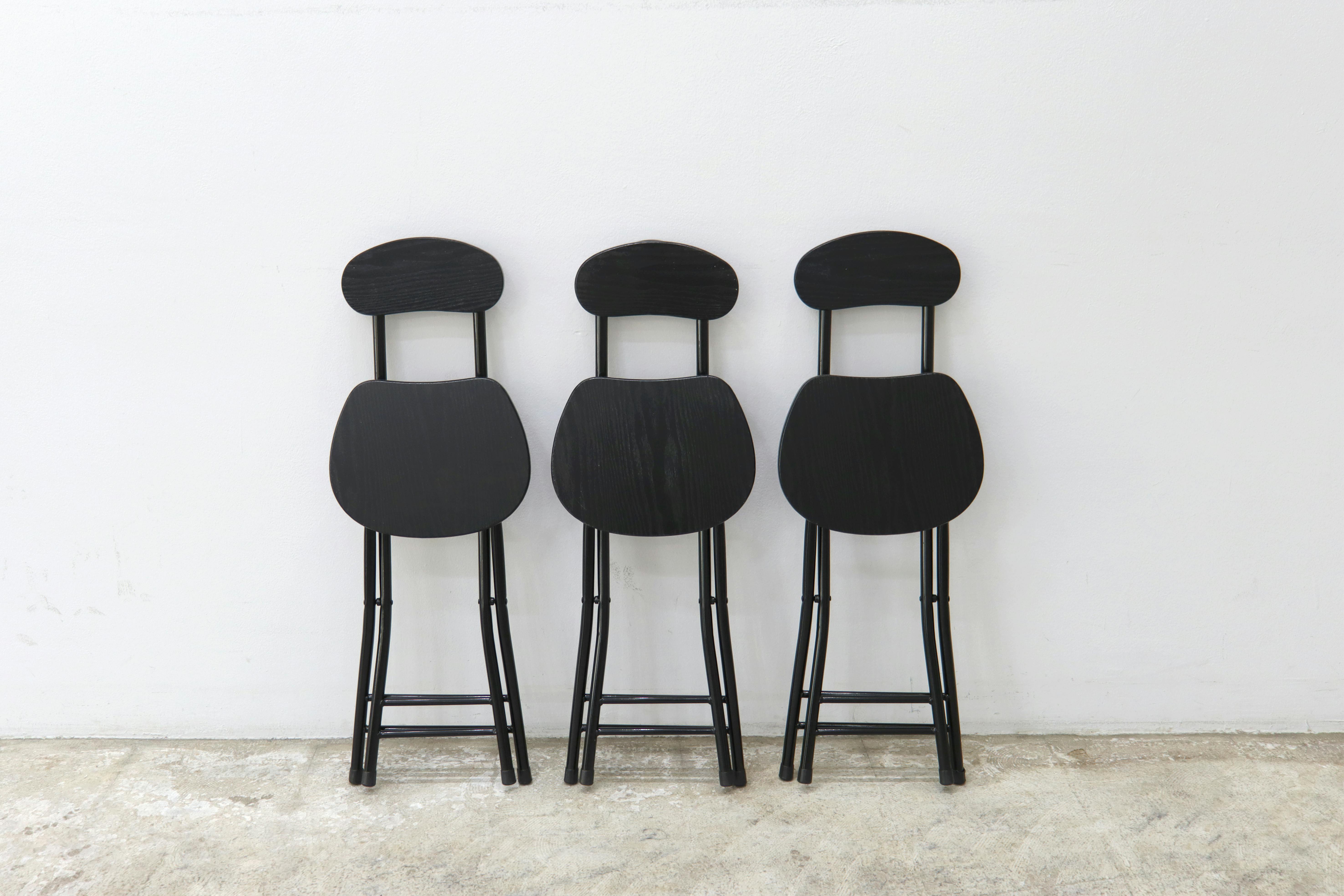 【本町駅7分】路面の駐車場2台付きで南向き / 展示会やポップアップストアに最適 / ガラス張りで開放感のある25坪のレンタルスペース / 無料貸し出し什器が充実