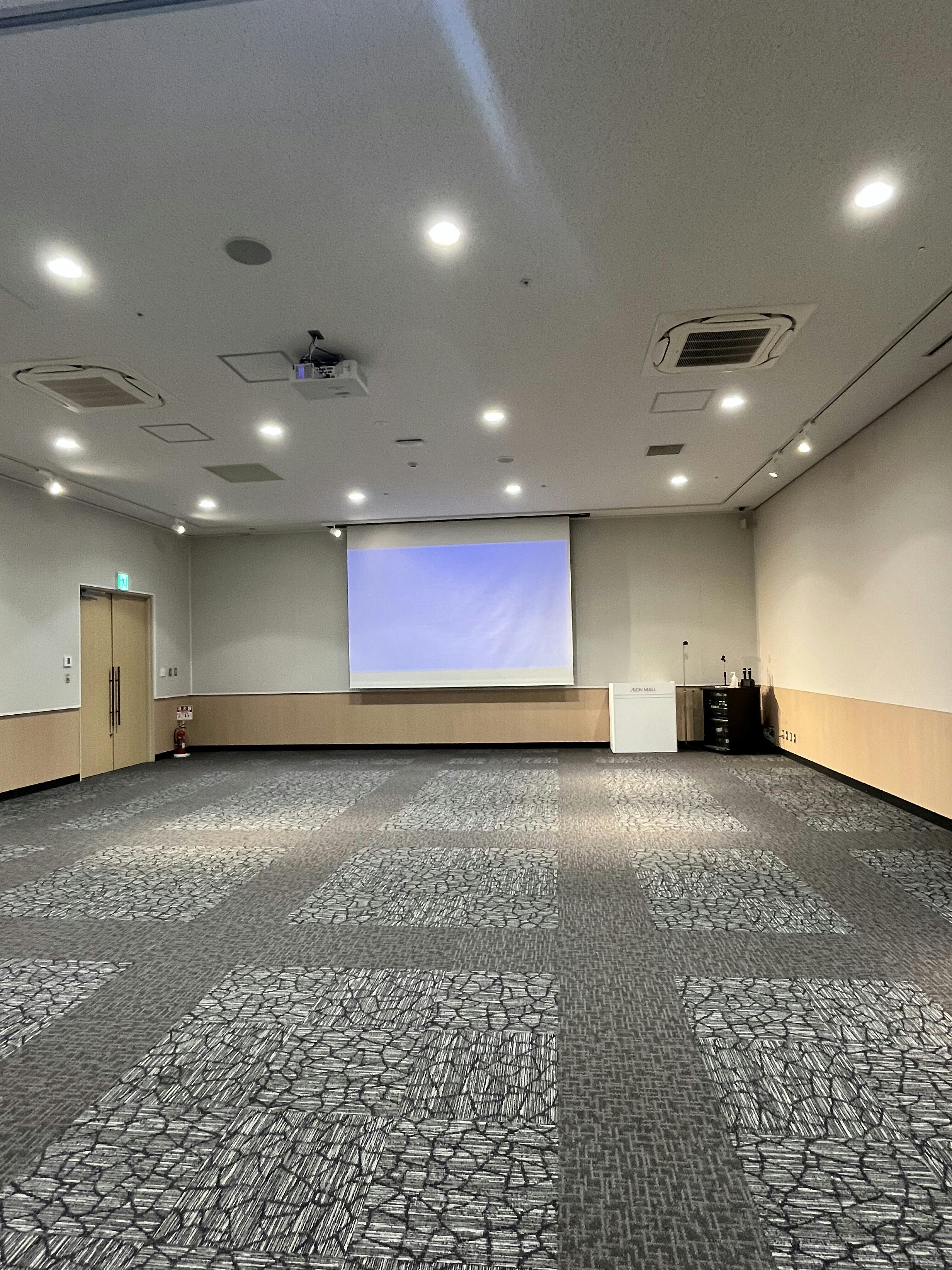 【イオンモールいわき小名浜】イオンホールAの画像