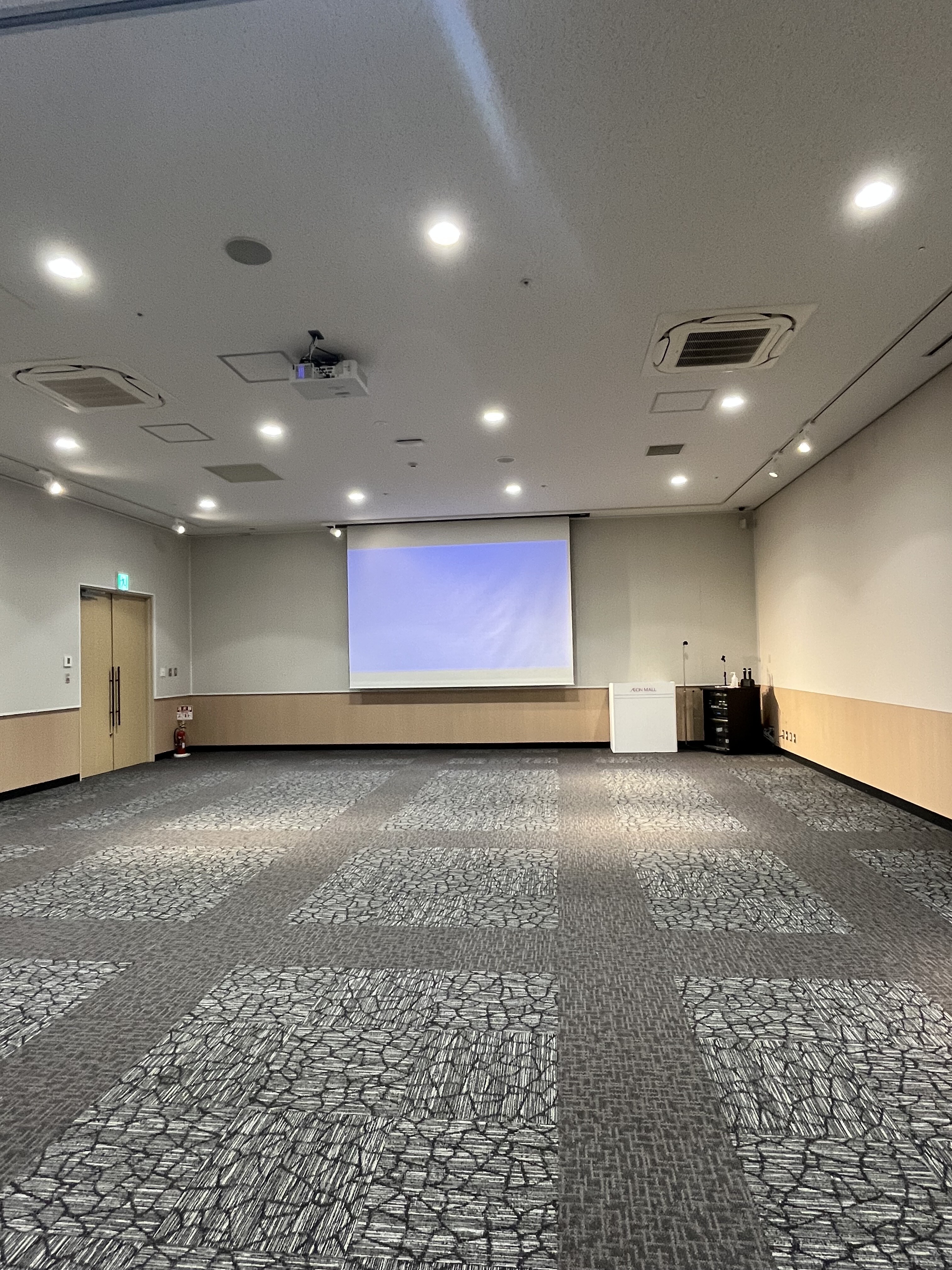 【イオンモールいわき小名浜】イオンホールA