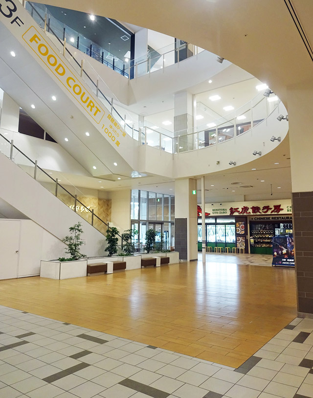 イオンモール草津】1F レストランコート - ショップカウンター