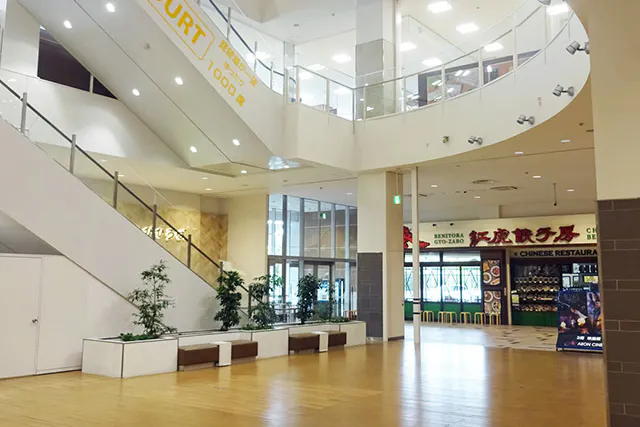 【イオンモール草津】1F レストランコート