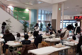 【イオンモール草津】1F レストランコート