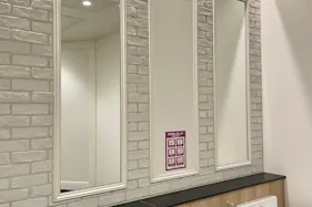 【イオンモール津南】モール内広告 化粧室