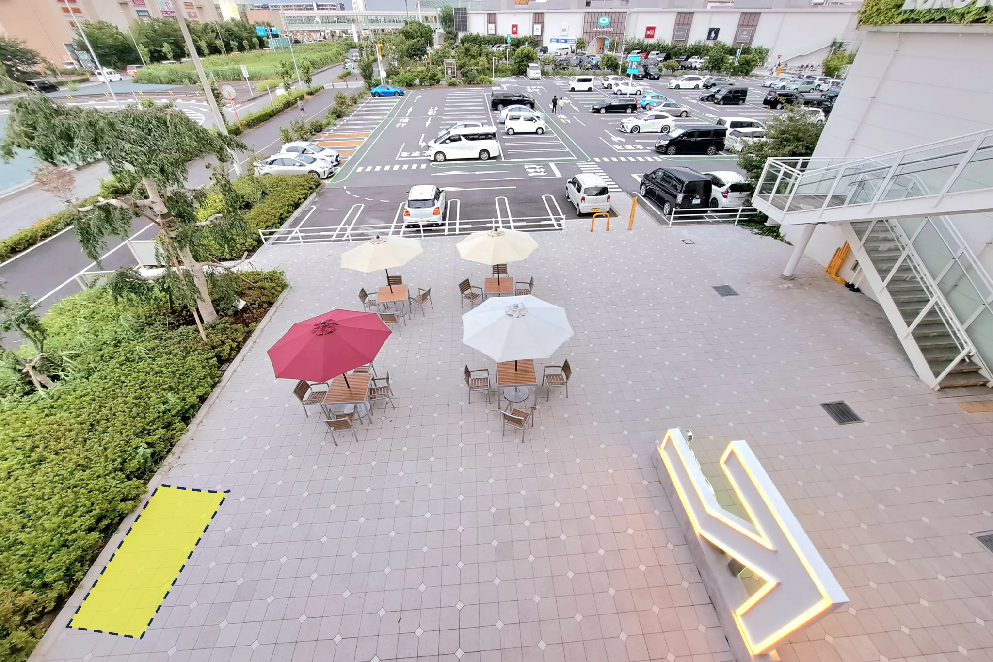 【イオンレイクタウンアウトレット】3rd Ave.1F (先端) ①