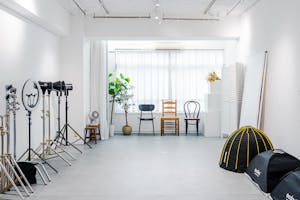 【初台駅5分】カメラ1台で本格的な撮影可能/撮影実績多数/近隣駐車場多数で搬入も簡単