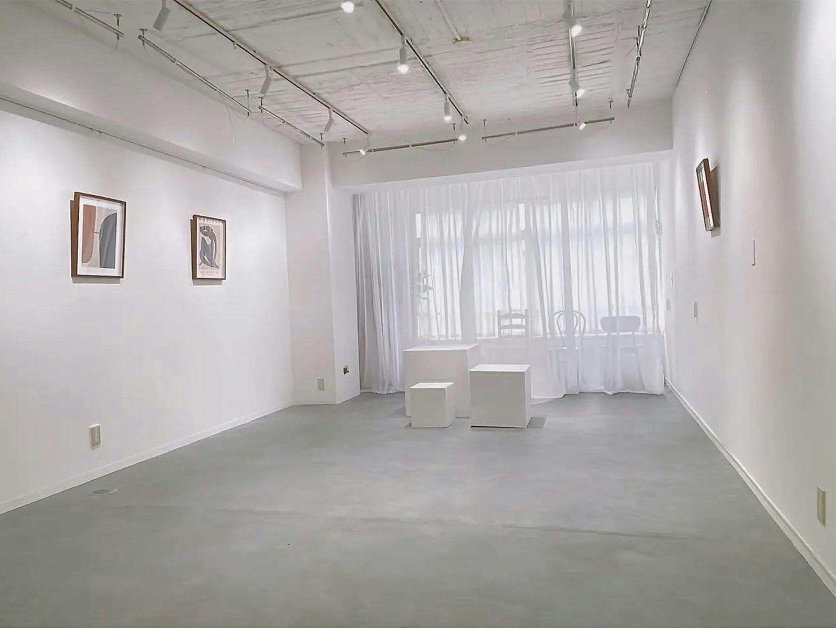 【初台駅5分】カメラ1台で本格的な撮影可能／撮影実績多数／近隣駐車場多数で搬入も簡単