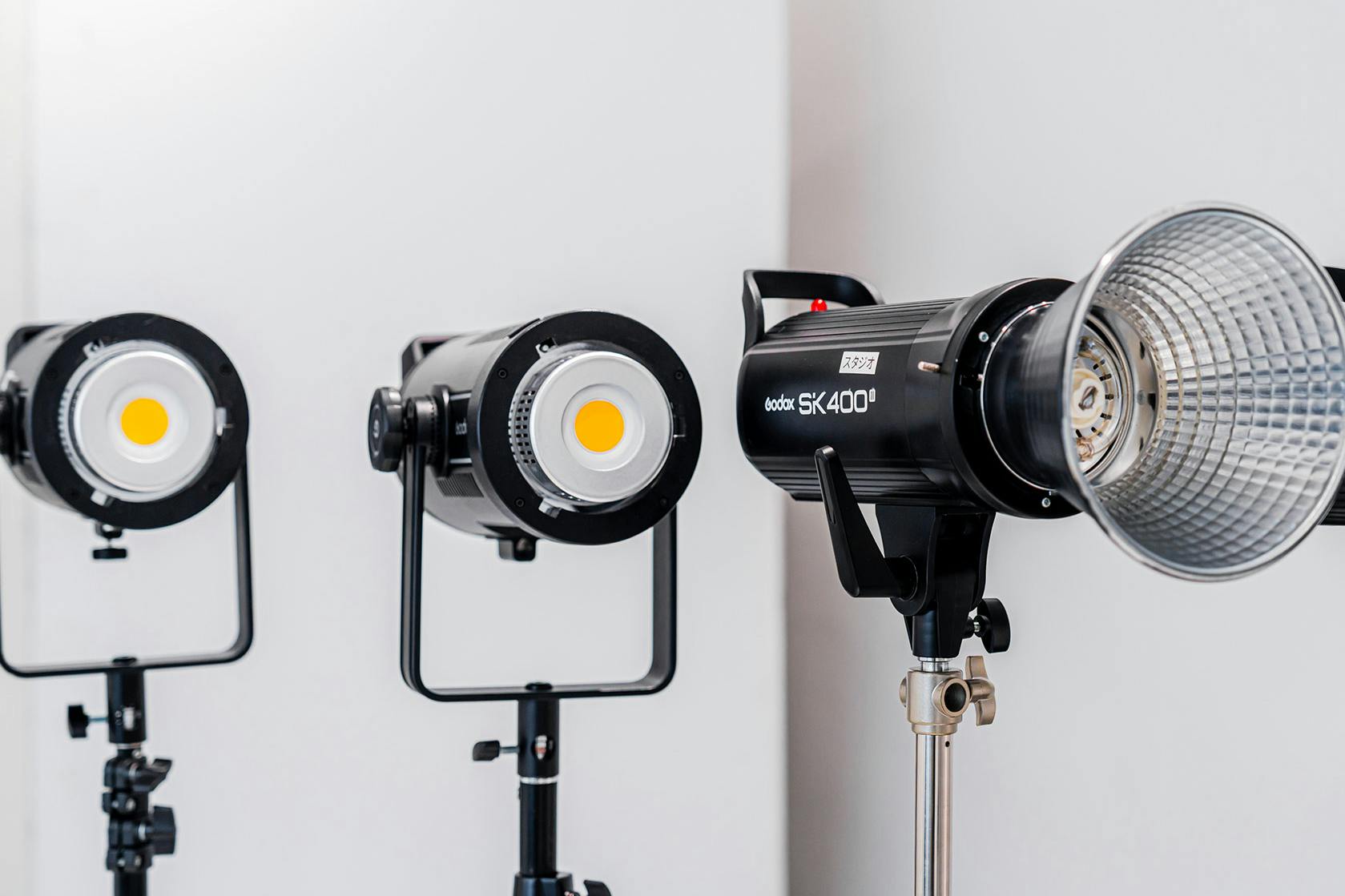 【初台駅5分】カメラ1台で本格的な撮影可能/撮影実績多数/近隣駐車場多数で搬入も簡単