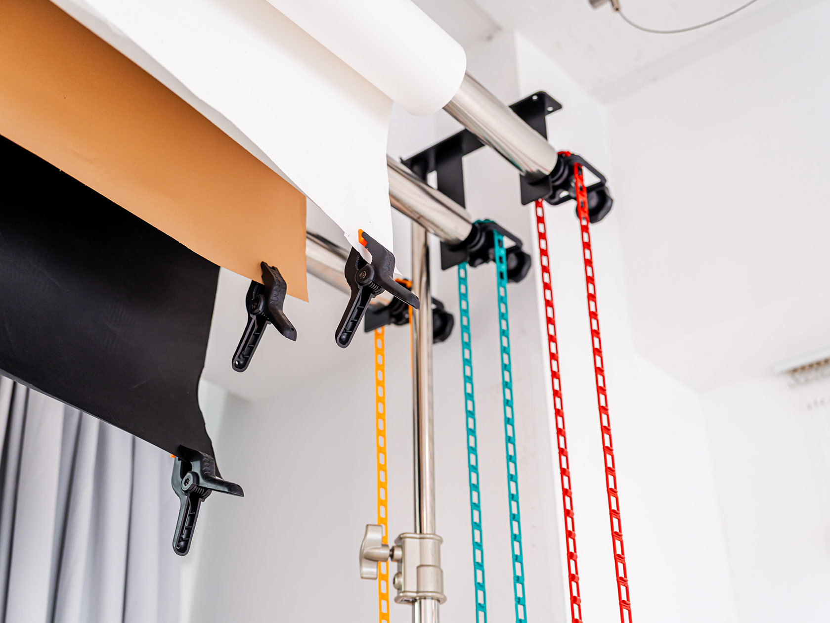 【初台駅5分】カメラ1台で本格的な撮影可能／撮影実績多数／近隣駐車場多数で搬入も簡単