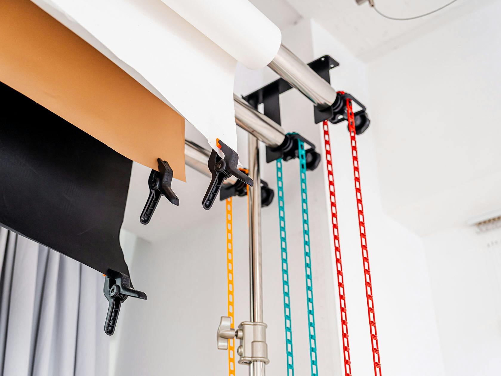 【初台駅5分】カメラ1台で本格的な撮影可能／撮影実績多数／近隣駐車場多数で搬入も簡単