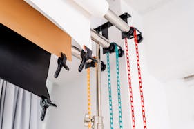 【初台駅5分】カメラ1台で本格的な撮影可能/撮影実績多数/近隣駐車場多数で搬入も簡単