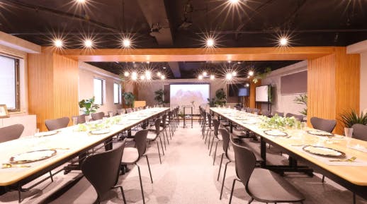 【新宿三丁目1分】会議や展示会などに最適な駅チカでアクセス抜群なイベントスペースの画像