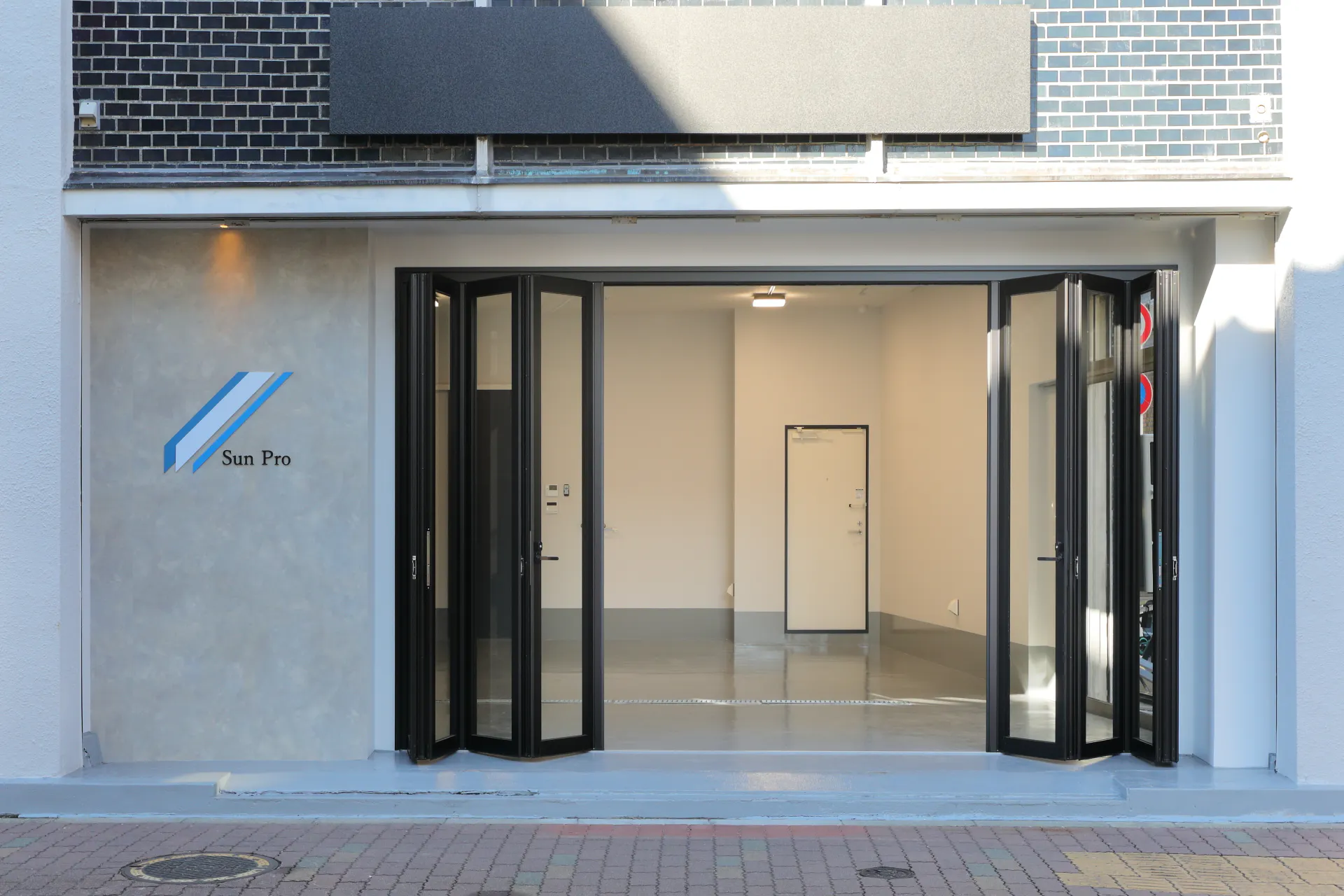 【蓮沼駅2分】車・バイク撮影におすすめの一棟貸切スタジオ