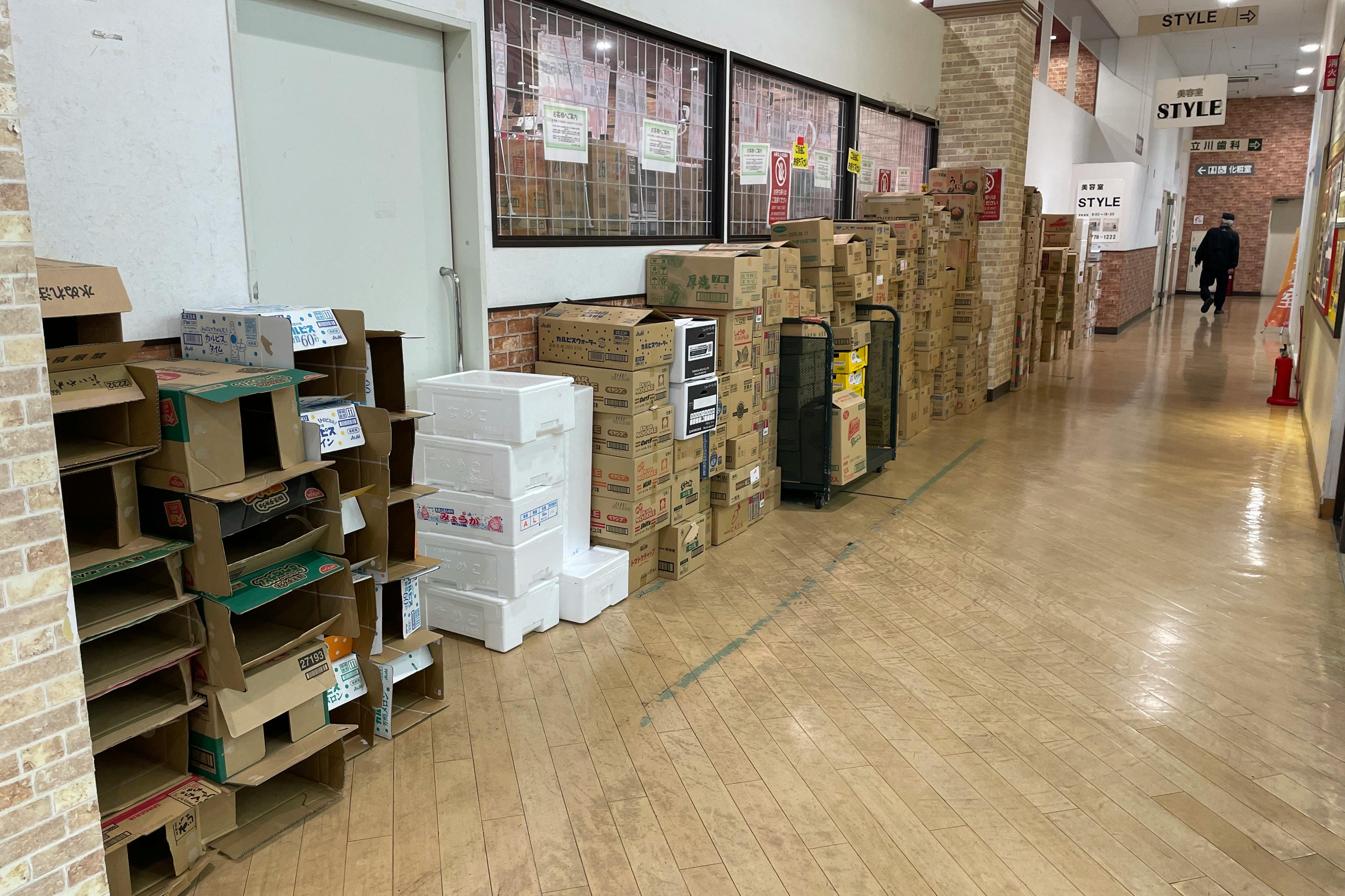 【マルサン桶川店】プロモーションに最適な店内レジ付近のスペース