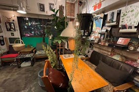 【中目黒駅10分】カフェ・レストランの短期出店や個展などアート用途、招待制のイベントに最適なアコースティック系のライブも可能なレンタルスペース