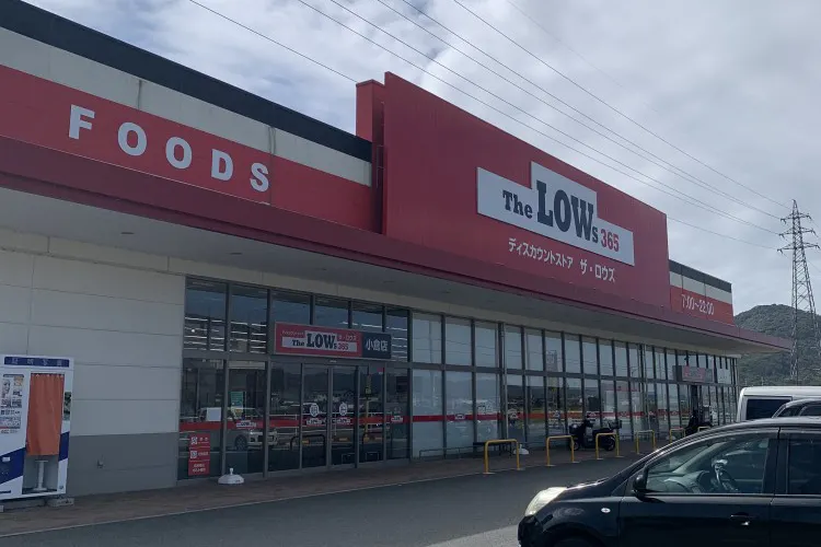 【ザ・ロウズ小倉】販促プロモーションに最適な軒下スペース