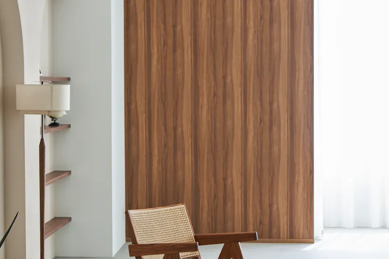 【116StudioAOYAMA】スペース8(Room02 南側には木壁)