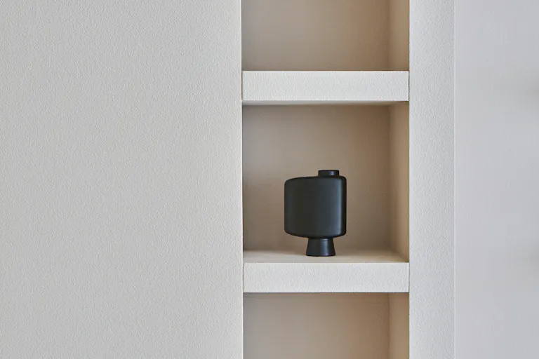 【116StudioAOYAMA】スペース19(Room02のニッチ棚)