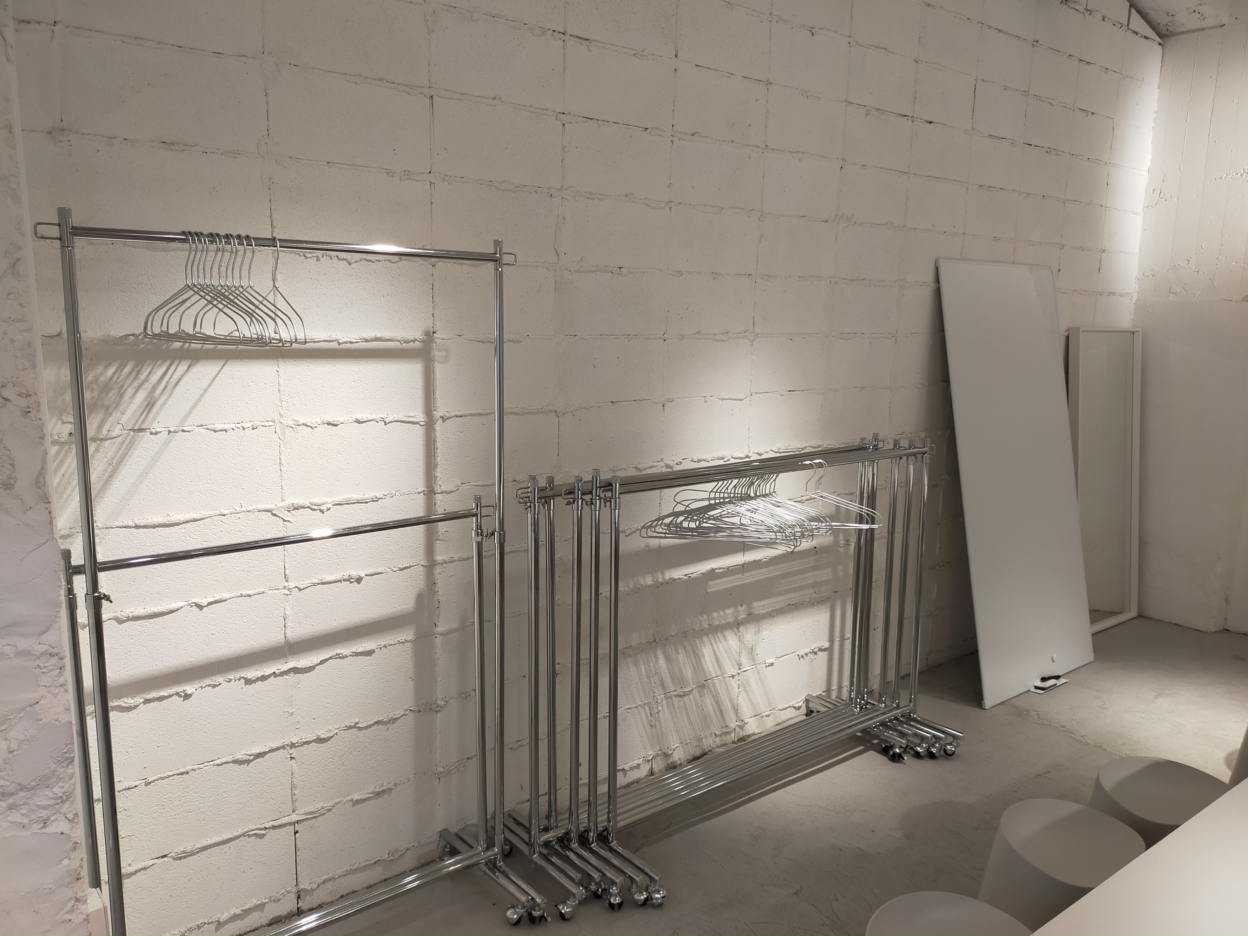 ハンガーラック