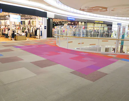 【イオンモール綾川*】３－Ｂブリッジ（だがし夢や前）