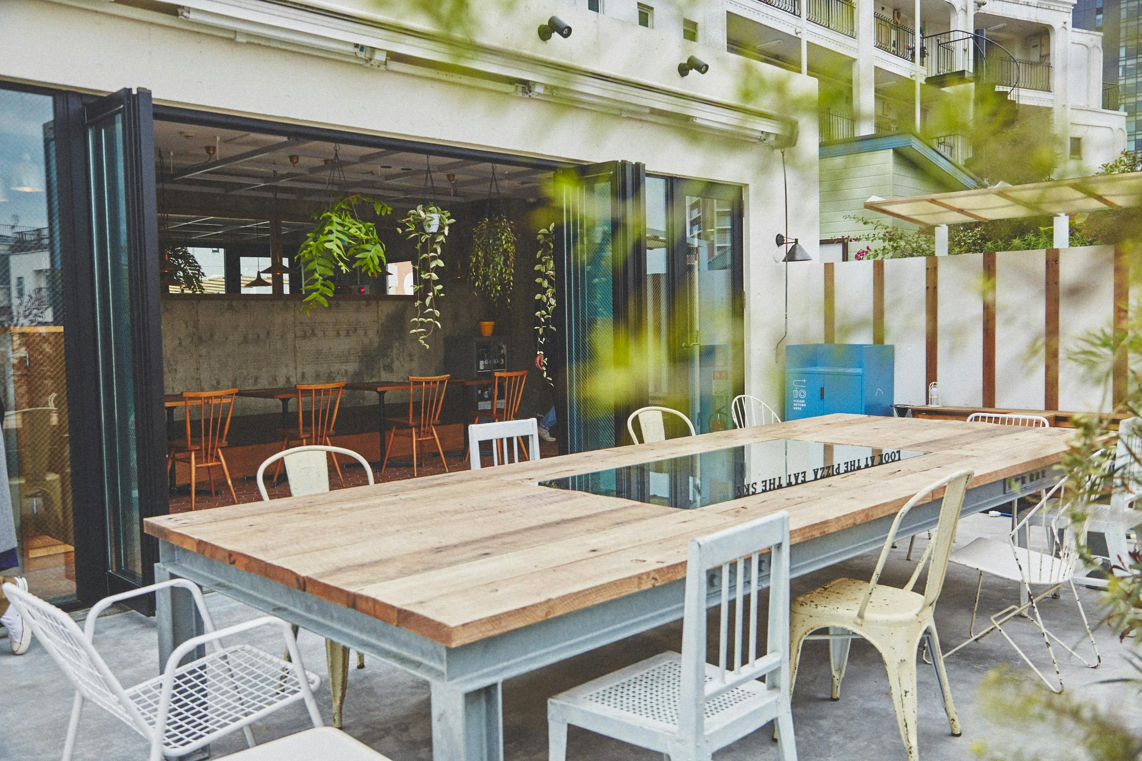 テラス付きのスペースです。