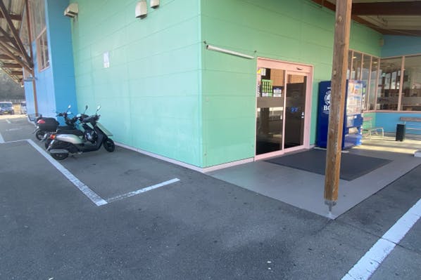 【ダイナム福岡飯塚花瀬店ゆったり館】キッチンカー出店やプロモーションイベントに最適なアミューズメント施設のイベントスペース