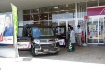 【イオンタウン金沢示野/③サイゼリヤ前】乗用車の車両展示会やプロモーション催事に適した屋外イベントスペース(屋根あり)