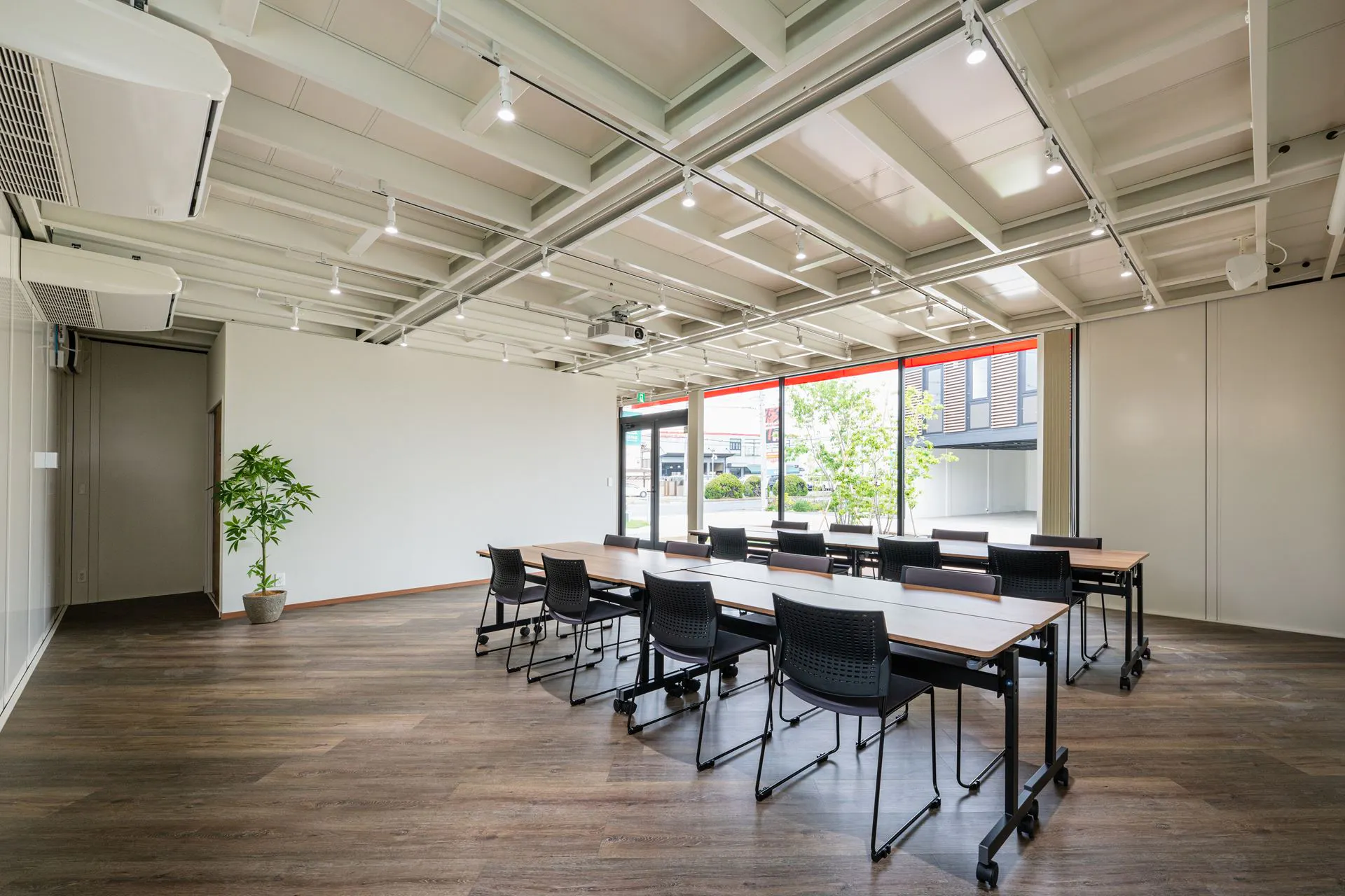 【大阪府堺市】自主企画マルシェやワークショップに最適なお手頃価格のレンタルスペース「Community」/敷地全体の貸切イベント開催も可能!