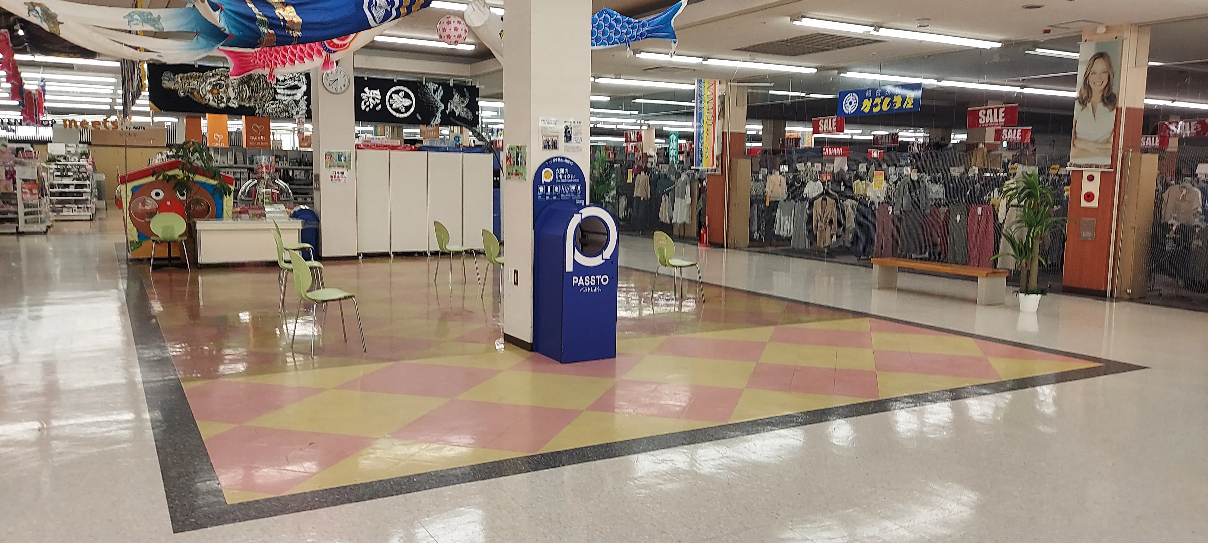 【サンポートしぶしアピア】プロモーションや食物販に最適な人通りの多い視認性抜群な店内中央のレンタルスペース