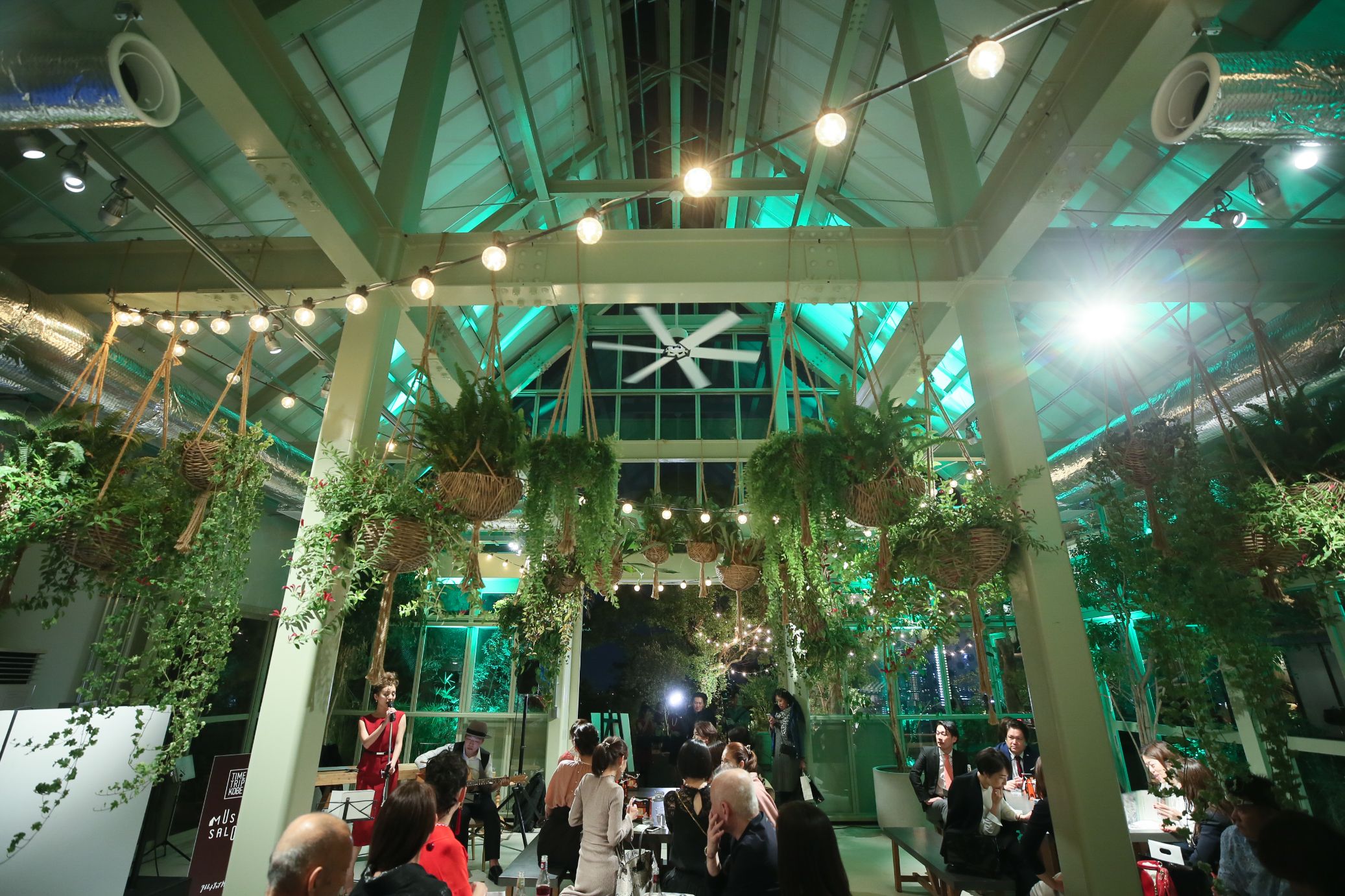 【新神戸駅8分】展示会やワークショップに最適な光と緑あふれるイベントスペース