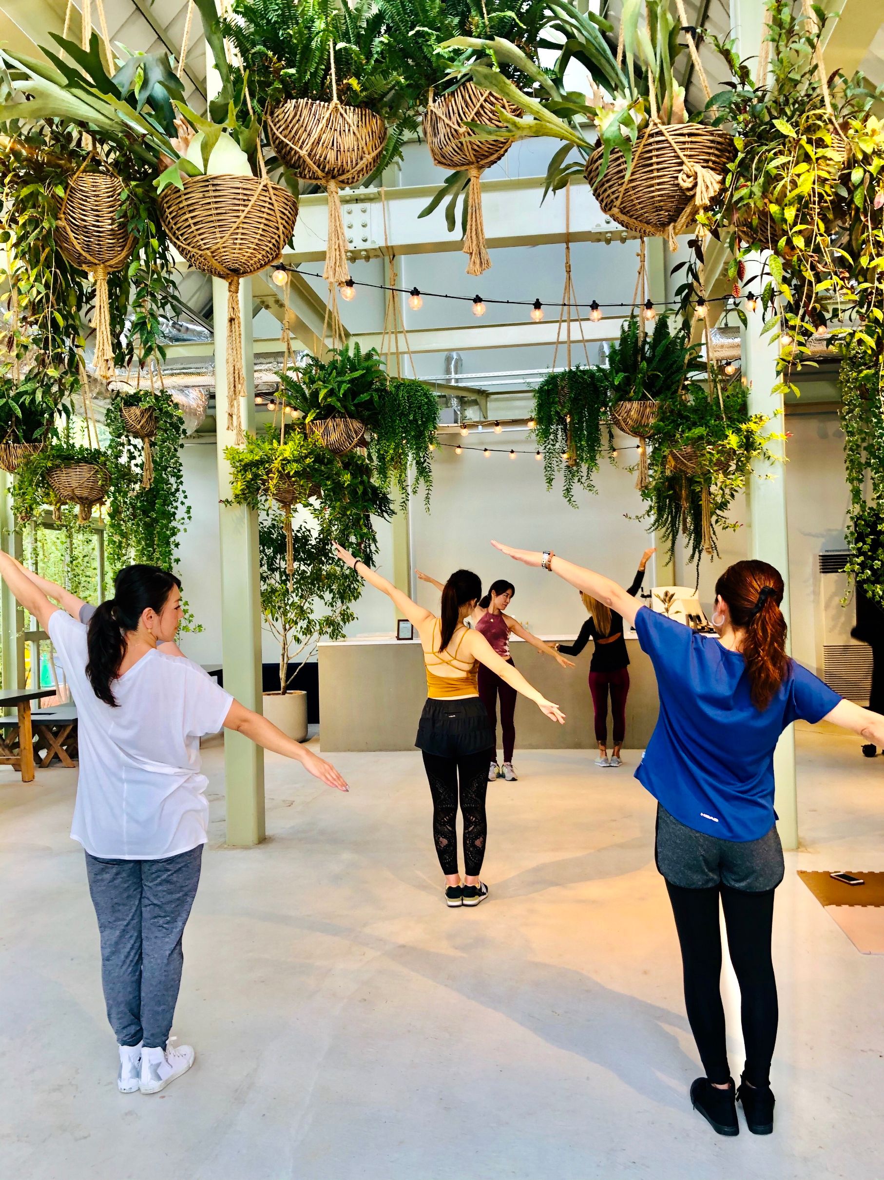 【新神戸駅8分】展示会やワークショップに最適な光と緑あふれるイベントスペース