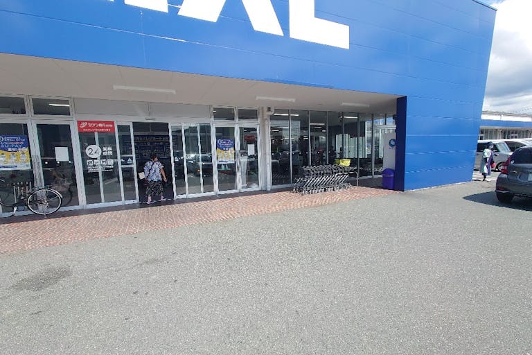 【スーパーセンタートライアル防府店】キッチンカー(調理営業)出店限定/屋外スペースの画像1