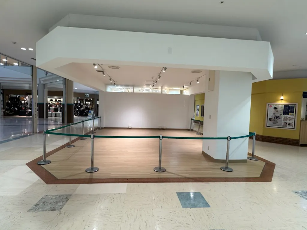 【サプラスクエア サプラ】食物販や販促プロモーションに最適！人通りが多い1階出入口近くの催事スペース