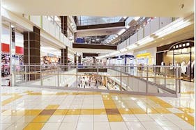 【イオンモール大日】各種プロモーションや物販に最適な2階ベビードール前のイベントスペース