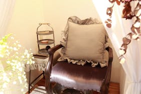 【松陰神社前駅2分】松陰神社通り商店街沿いにあるポップアップや個展、食物販などに適したサロン内イベントスペース