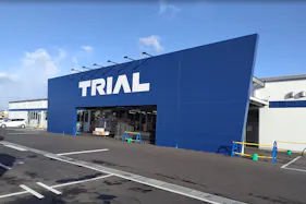 【スーパーセンタートライアル亘理店】販促プロモ活動に最適な『レジアウト奥側』スペース