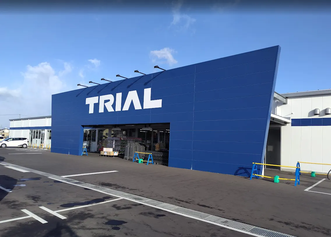 【スーパーセンタートライアル亘理店】販促プロモ活動に最適な『レジアウト奥側』スペース