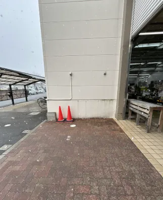 【Ichigokan＋PLUS桑名陽だまり】駐輪場横　食物販に最適な屋外催事イベントスペース